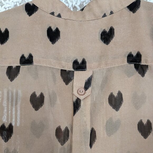 Fun 2 Fun Tan Heart Print Blouse - Picture 5 of 11